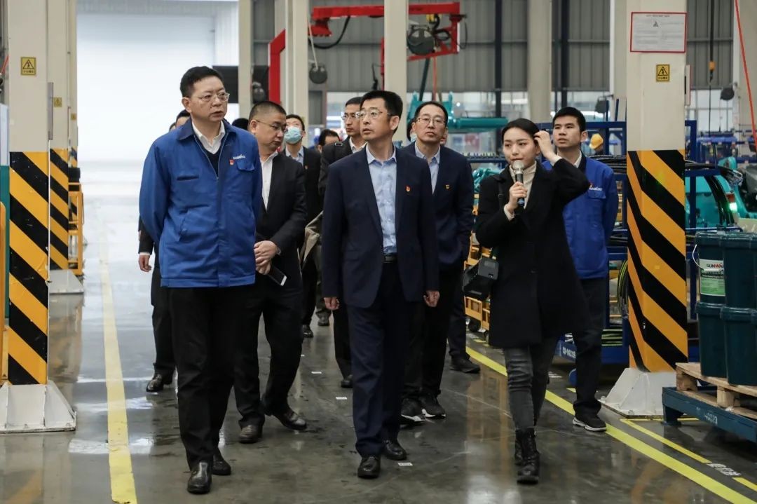 以党建促营业，，，，，以营业强党建——青岛西海岸公用事业集团考察恒峰g22智能