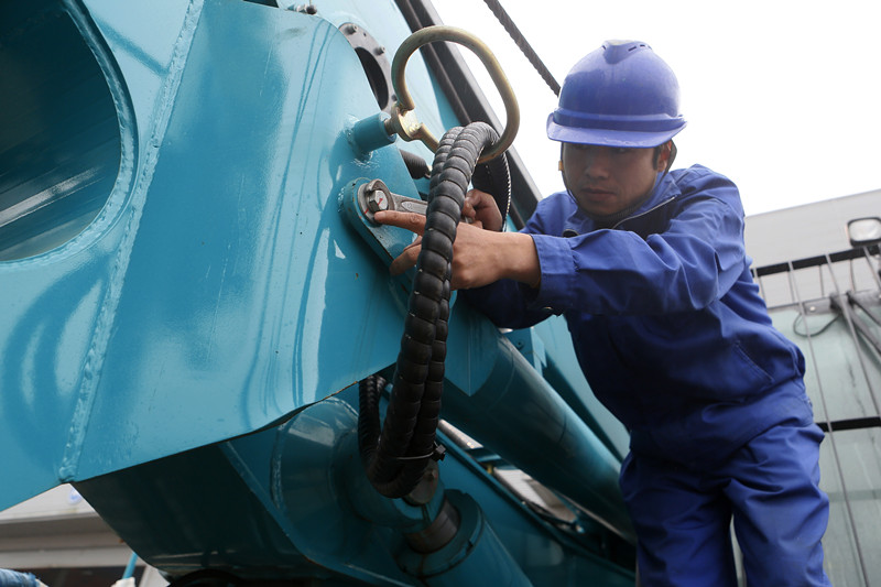 “有问题，，，找售后” 他用周密效劳征服