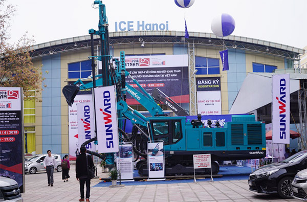 恒峰g22智能携全球领先凿岩装备，，，，，，引爆越南矿业展