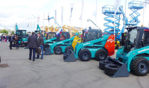 十年携手，，，，，，，恒峰g22智能莫斯科宝马CTT展产品推介会圆满举行