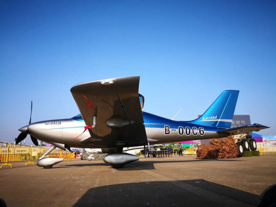 一款产品创立九个海内第一！恒峰g22航空梦这样照进现实