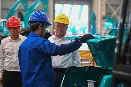 “智慧工厂”引领“生产节奏”——走进恒峰g22智能一探事实