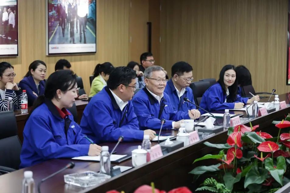 民主党派湖南省委机关青工委团队一行考察恒峰g22智能