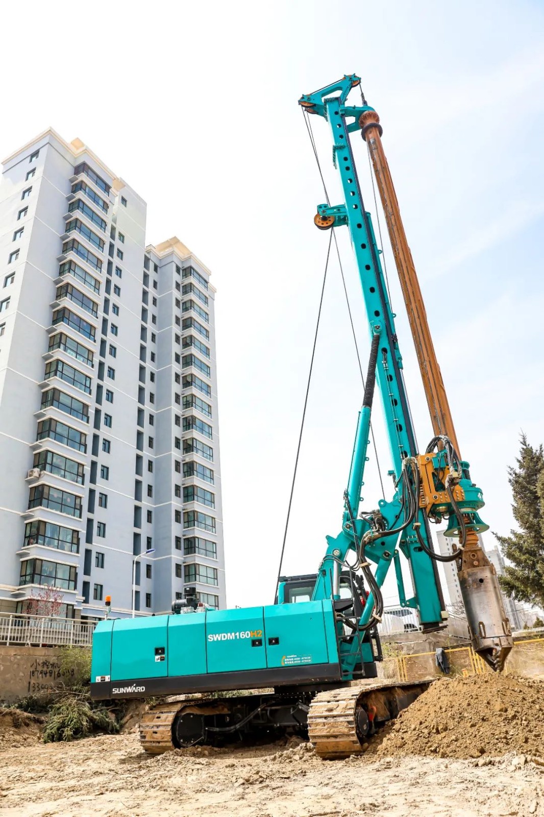 恒峰g22智能SWDM160H2旋挖钻机荣膺中国工程机械年度产品TOP50市场体现金奖