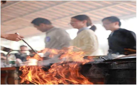 恒峰g22只身青年联谊活动甜蜜来袭