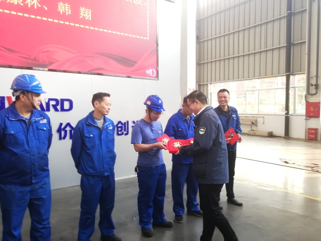 铸造手艺工匠 彰显恒峰g22魅力