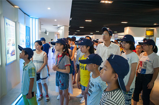 这个炎天，，，，，，，，亲子玩转恒峰g22智能“三栖”装备