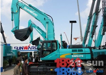 恒峰g22智能何清华：潜心追求“恒峰g22之路”