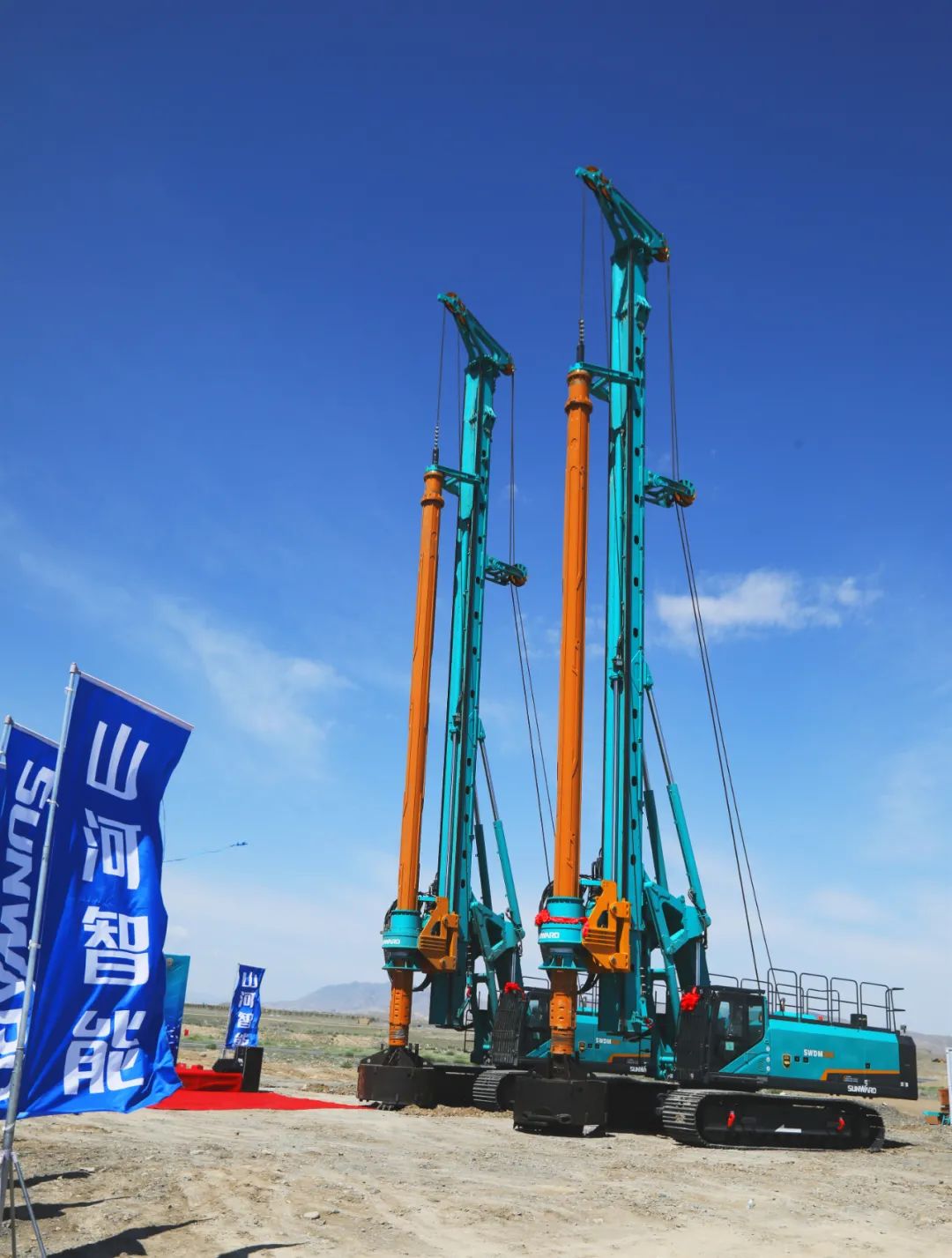 恒峰g22智能产品交付中国能建葛洲坝集团，，，，，，，，助力建设大美新疆