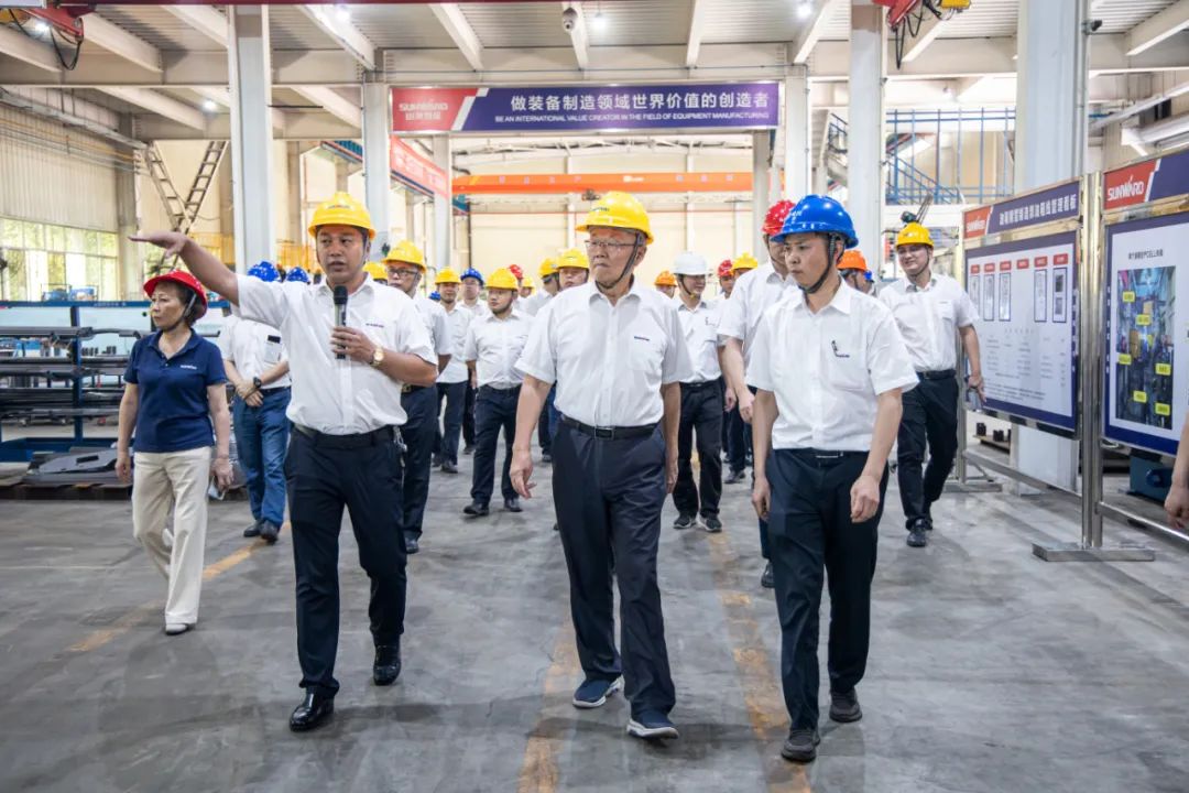 打造制造焦点竞争力，，，助力公司再腾飞——恒峰g22智能精益生产启动大会胜利召开