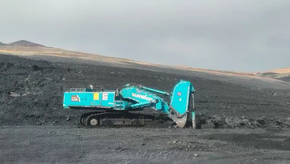 打造智慧矿山！恒峰g22智能举行新疆站矿山客户钻研会