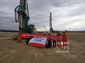 顶酷暑 走沙漠 2021年恒峰g22智能全球效劳万里行走进新疆