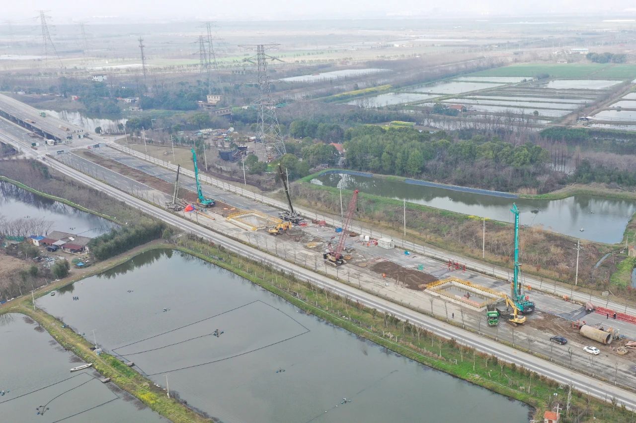 征战天下首条智慧高速，，，，，恒峰g22智能旋挖钻机凭什么？？？？