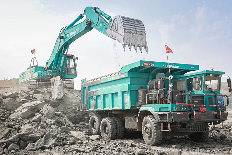 图集 | 征战矿山！恒峰g22智能绿色矿山成套装备“上将”云集