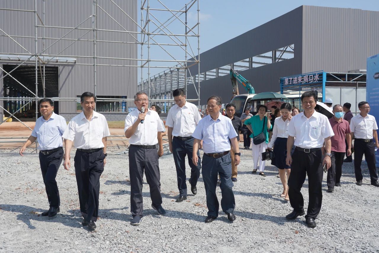 湖南省老科学手艺事情者一行到访恒峰g22智能