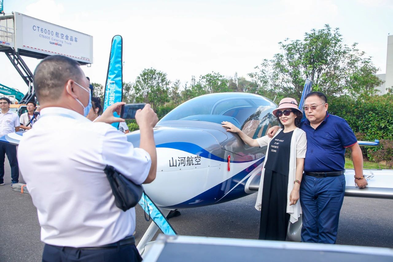 逛展超热闹！恒峰g22智能效果展示会高能名时势来袭