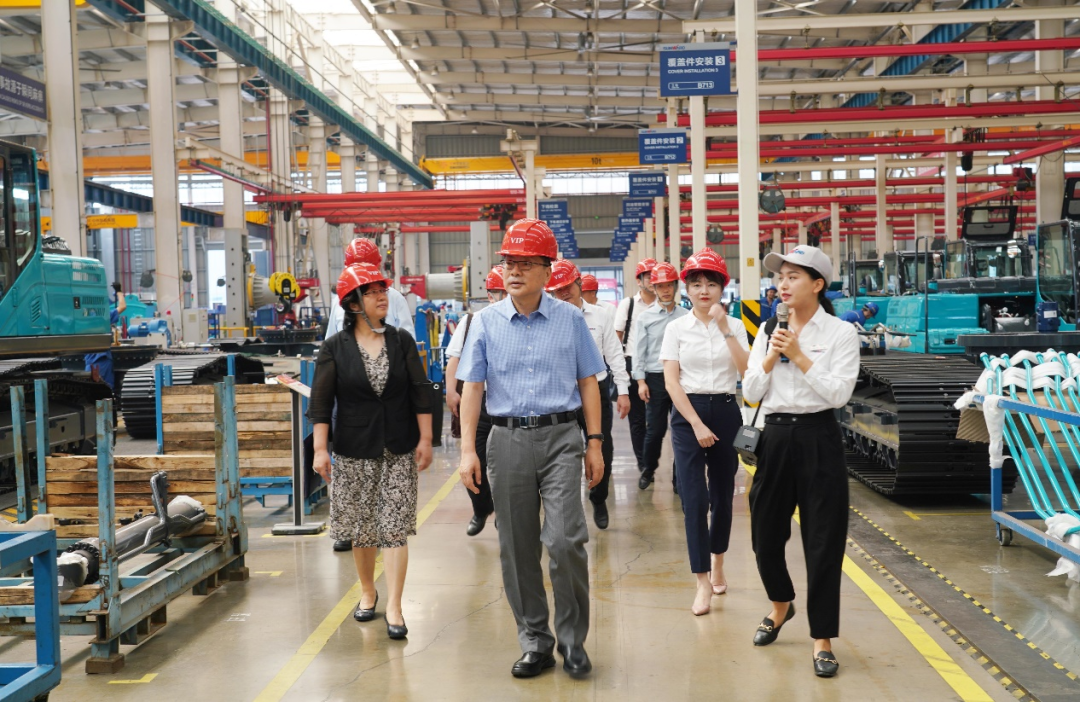 中国出口信用包管公司向导一行调研恒峰g22智能