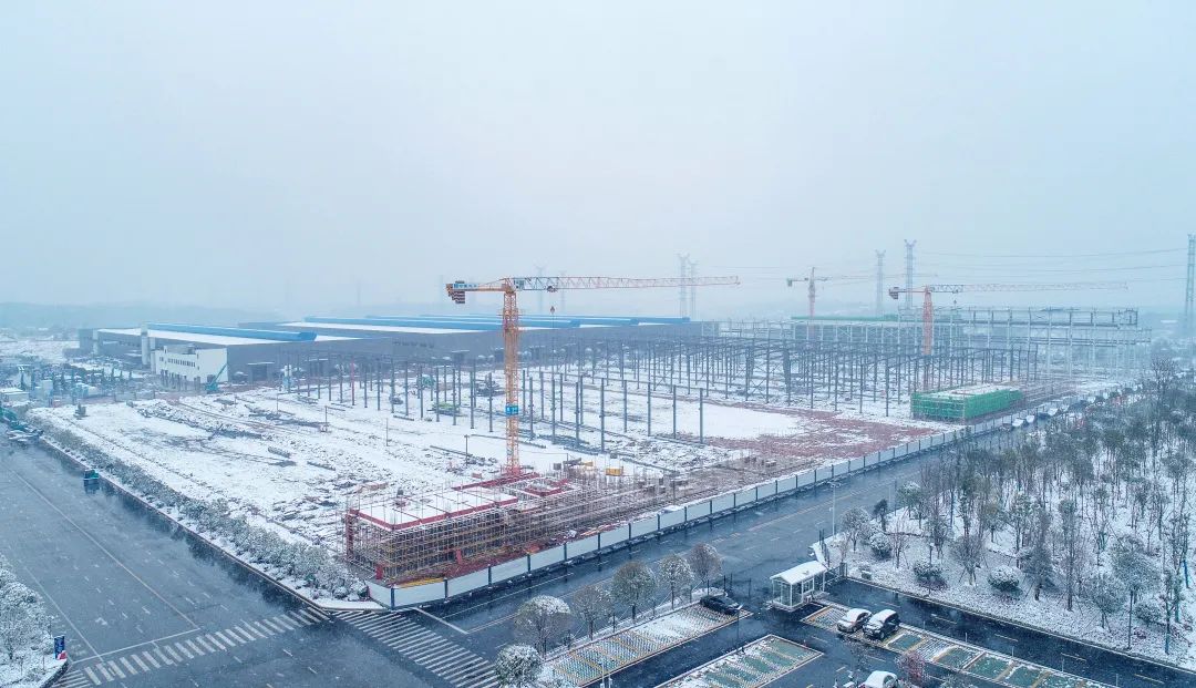 瑞雪兆有年，，，邀您共赏雪中恒峰g22！