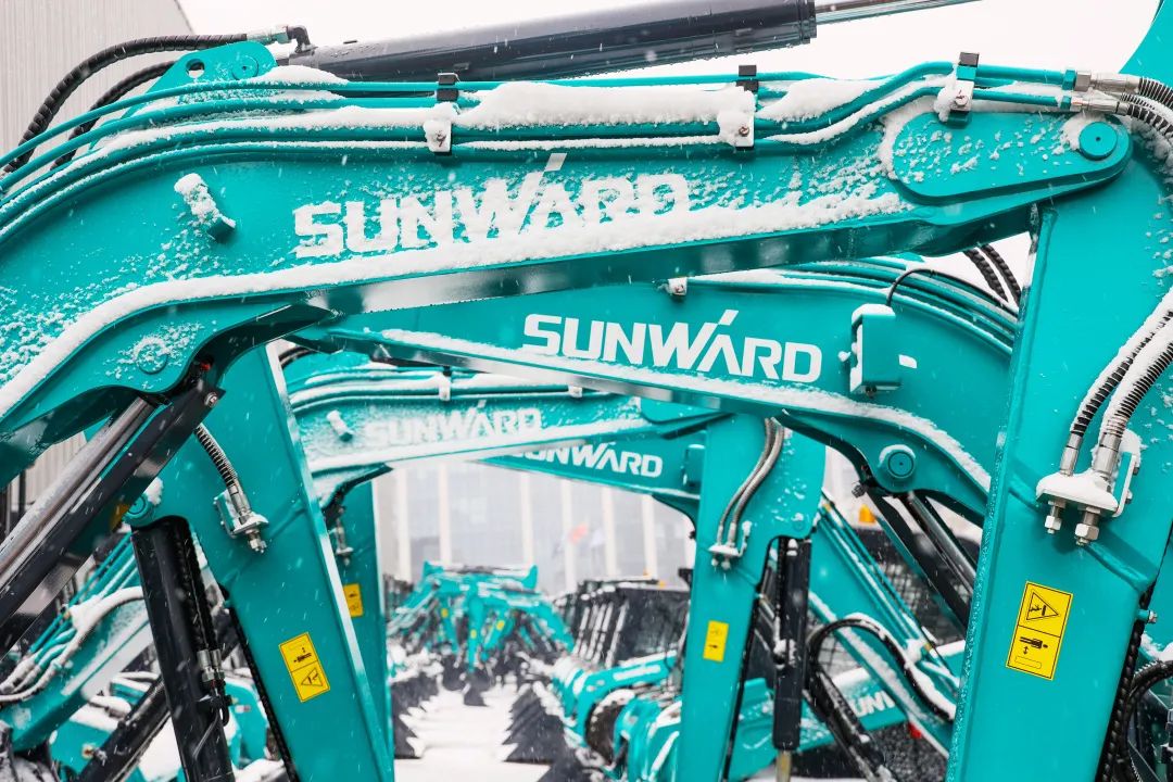 瑞雪兆有年，，，邀您共赏雪中恒峰g22！