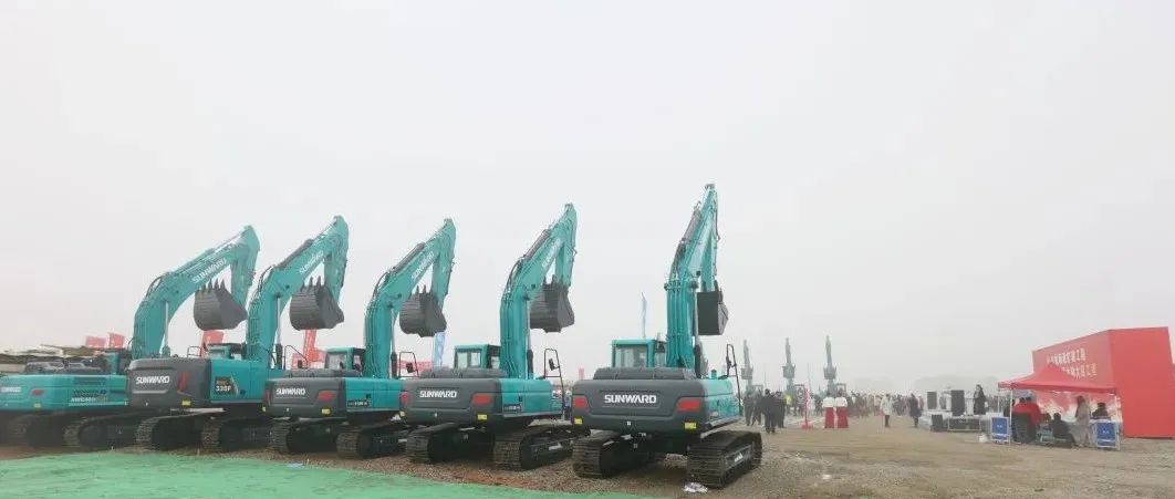 “恒峰g22绿”精彩亮相！恒峰g22智能装备周全助力长沙机场改扩建项目