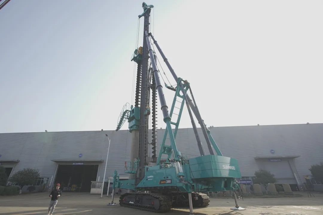 植桩奇兵！恒峰g22智能开启大直径预制桩施工全新探索实践