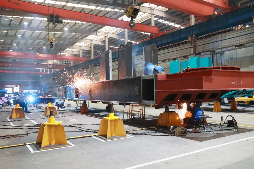 向着冲耀眼标全力以赴！恒峰g22智能正式开工