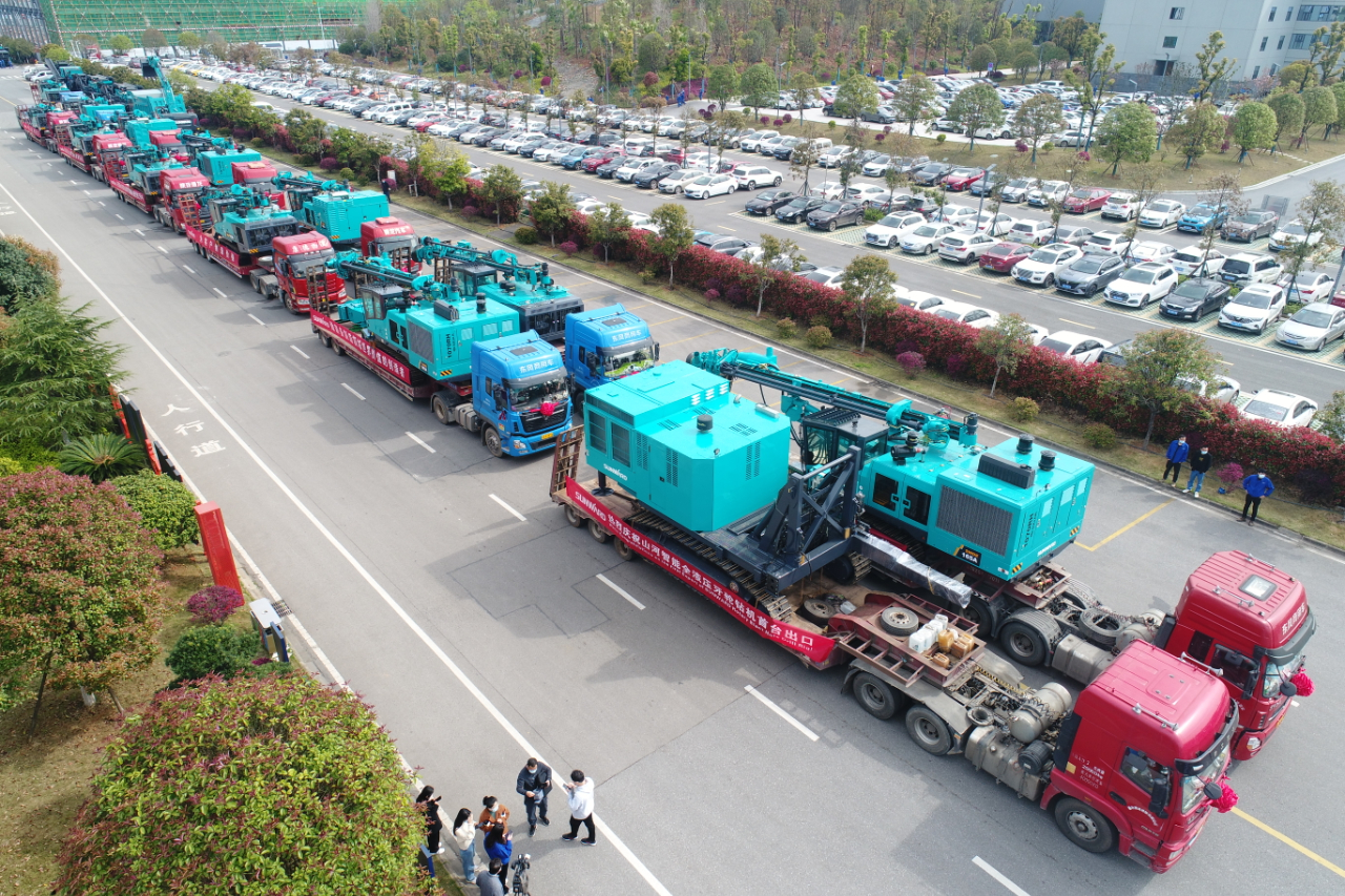 征战全球市场。。。。『惴錱22智能凿岩装备批量发货