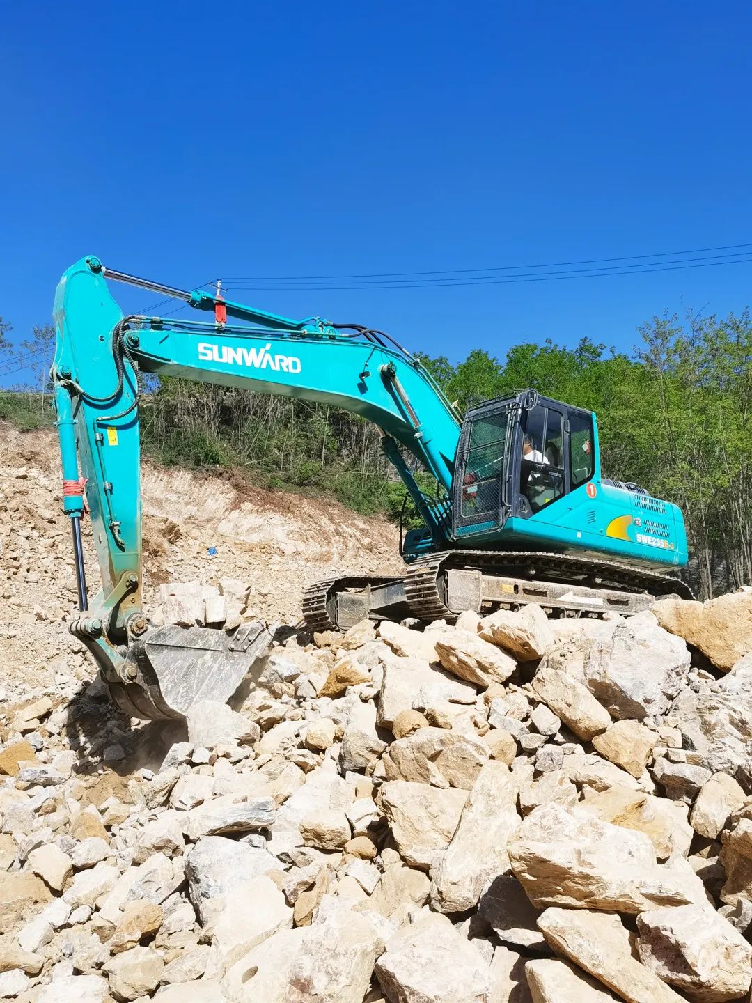 三员恒峰g22挖机“悍将”收服“铁粉”一枚，，，凭什么？？？？？？