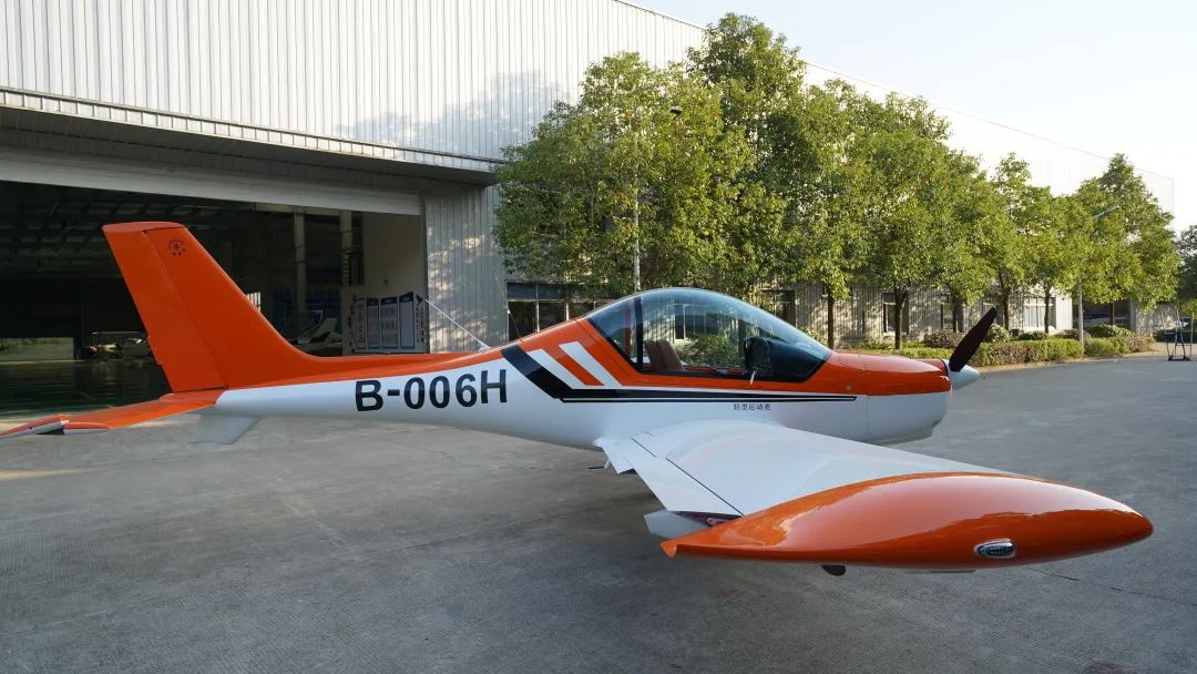 图集 | 阿若拉穿“鲨”衣，，，，，尚有更多套装为天空添彩！