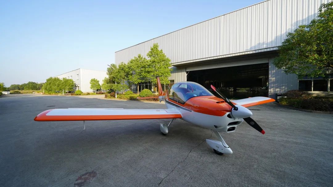 图集 | 阿若拉穿“鲨”衣，，，，，尚有更多套装为天空添彩！