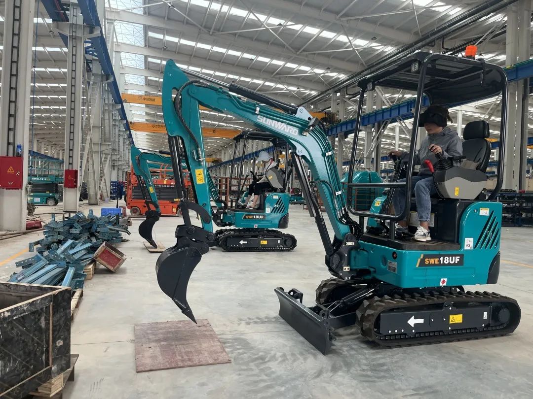 “太绝了！”恒峰g22智能代表长沙精彩亮相湖南省第一届职业手艺大赛特技绝活展演