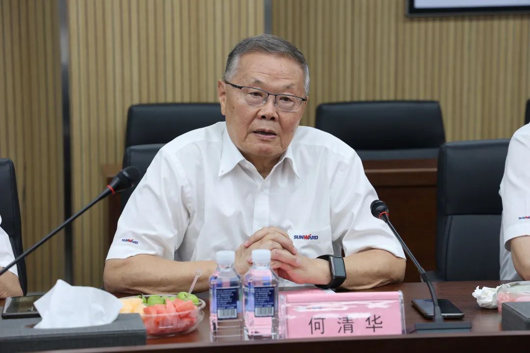 紫金矿业集团党委书记、董事长陈景河莅临恒峰g22智能考察交流