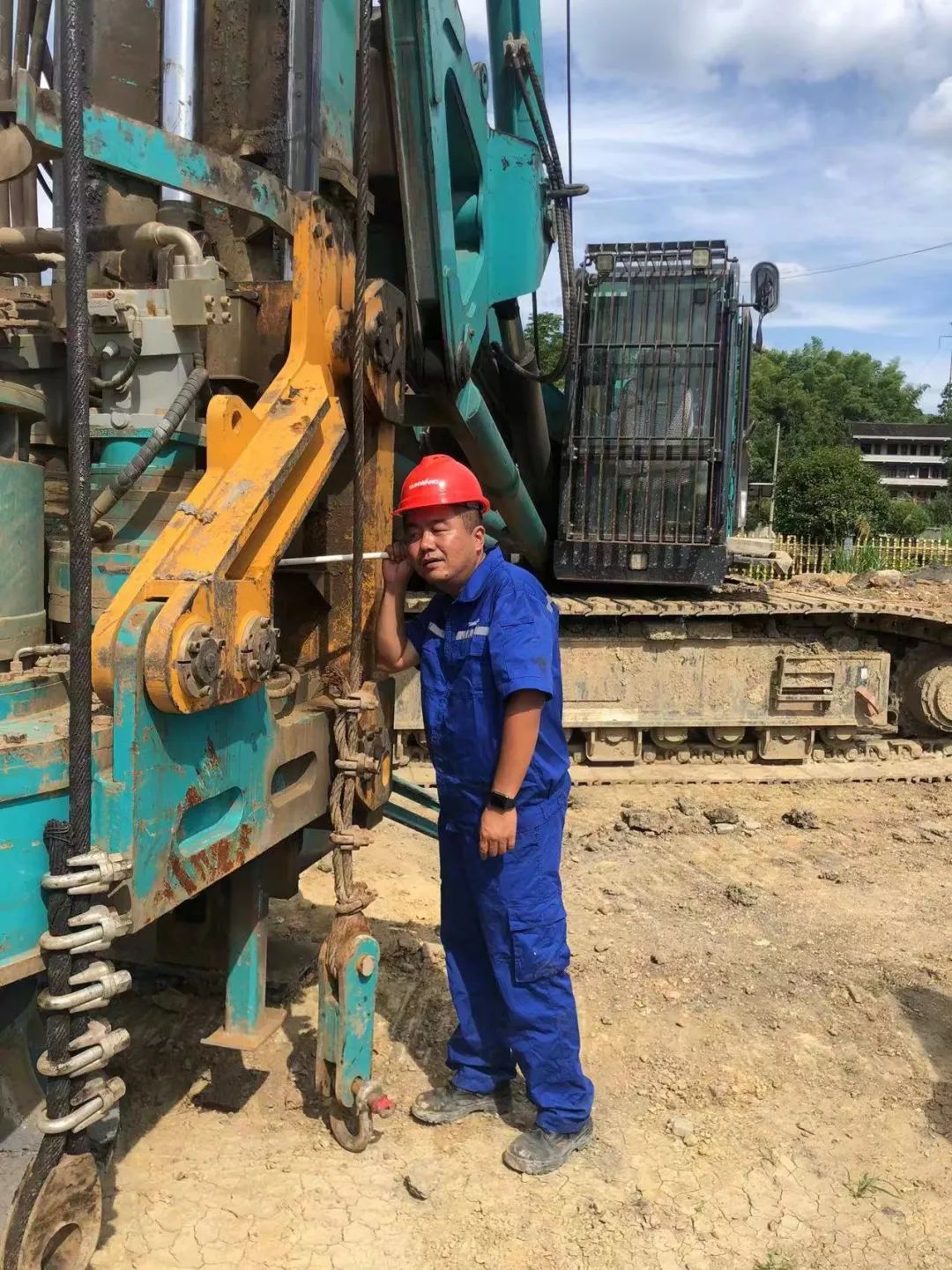 图集 | 战高温，，，，，迎“烤”验！恒峰g22人在行动