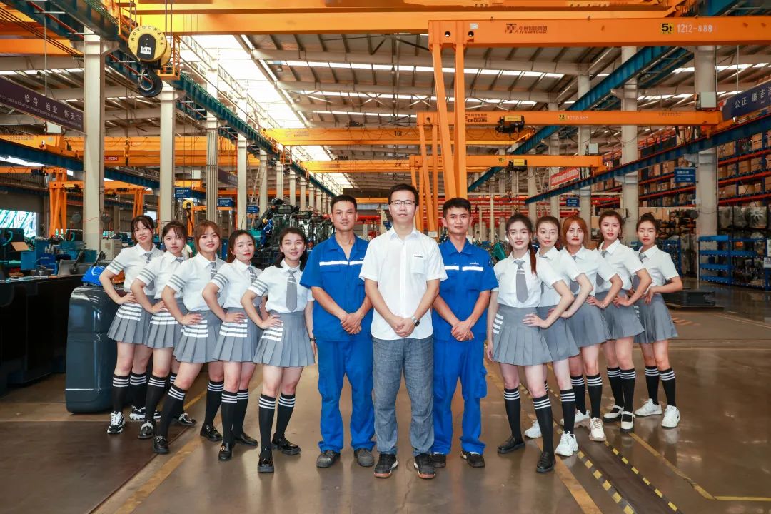 又酷又辣又炫！恒峰g22智能第二届挖机废物来了