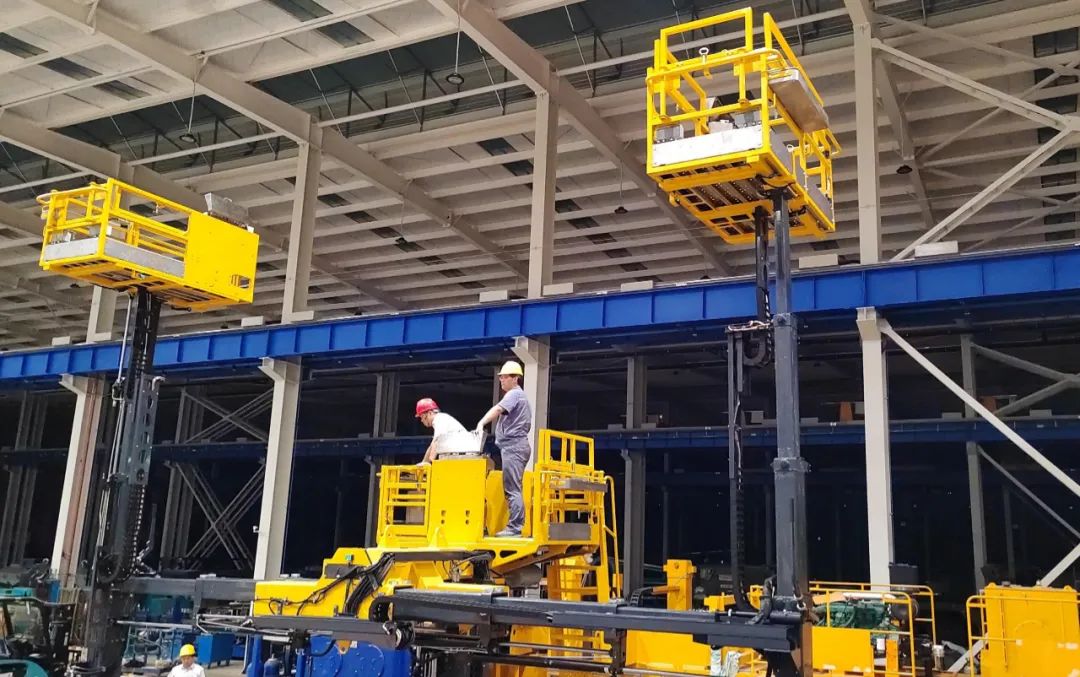 为铁路运输保驾护航！恒峰g22智能自主研制首套三平台作业装置乐成交付