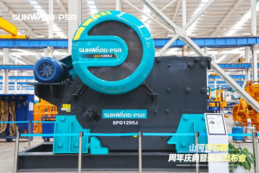 聚厘刷新，，，，，，，价值引领！恒峰g22普石勒周年庆典暨新品宣布会乐成举行