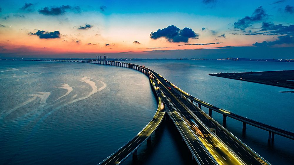 共建“一带一起”！恒峰g22智能携手中铁九局助力匈塞铁路建设