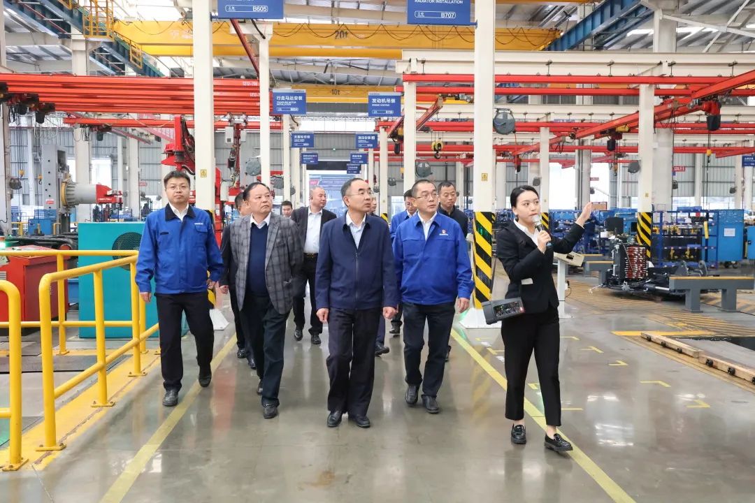 强强联合，，，，，夯实湖南工程建设湘军！恒峰g22智能与湖南路桥签署战略相助协议