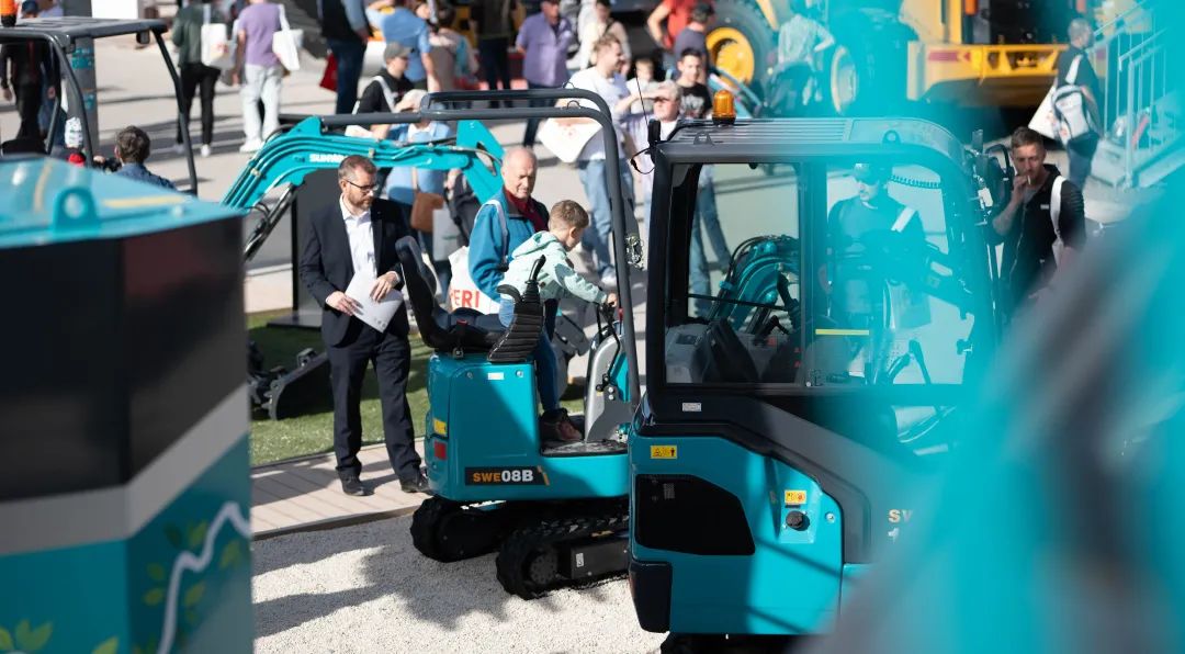 Bauma 2022 | 一组火热现场图带您重温恒峰g22智能德国宝马展之旅