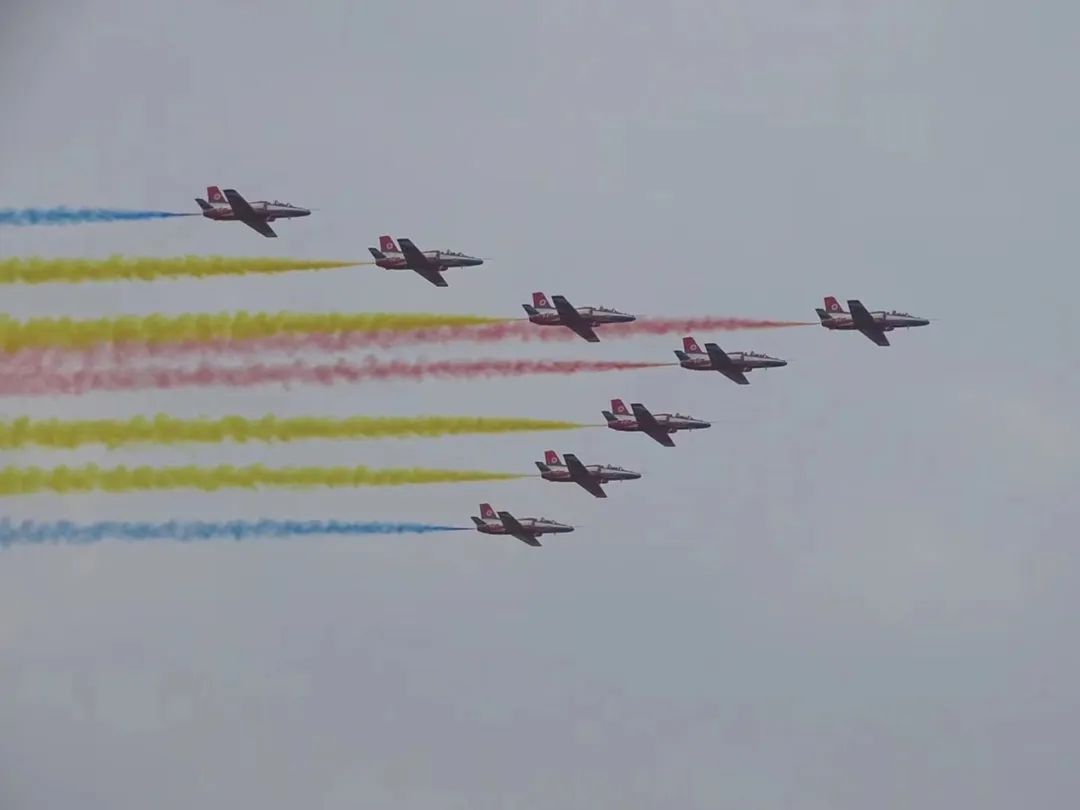 逆势翱翔！恒峰g22航空携手相助同伴亮相2022南昌航行大会