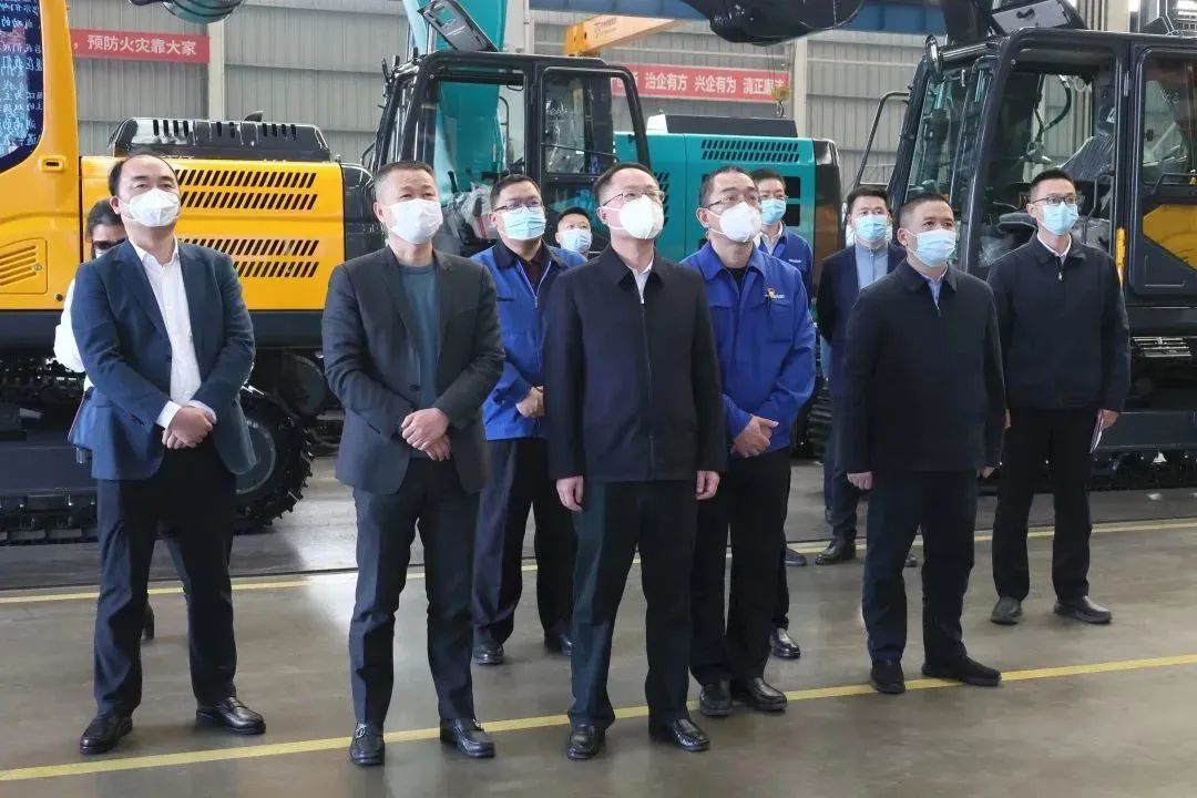 彭涛副市长督导恒峰g22智能清静生产事情、开展新春慰问