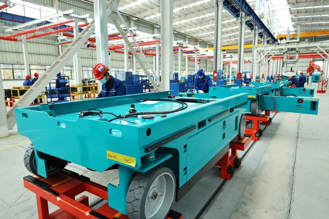 莫道君行早，，，，更有早行人！恒峰g22智能癸卯兔年开工大吉