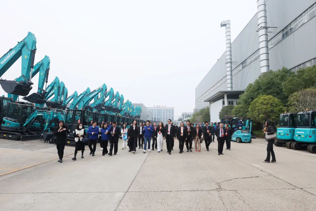 泰国代表团到访恒峰g22智能