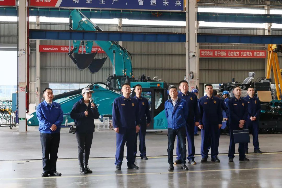 恒峰g22逍遥协同，，，，，，，，助力应抢救援！恒峰g22特装、恒峰g22科技与国家消防救援局无邪支队签署战略相助同伴关系协议