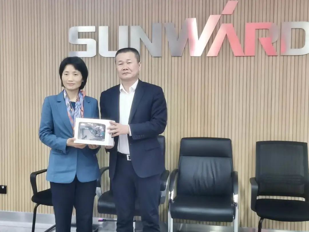 湖南省贸促会考察调研恒峰g22智能