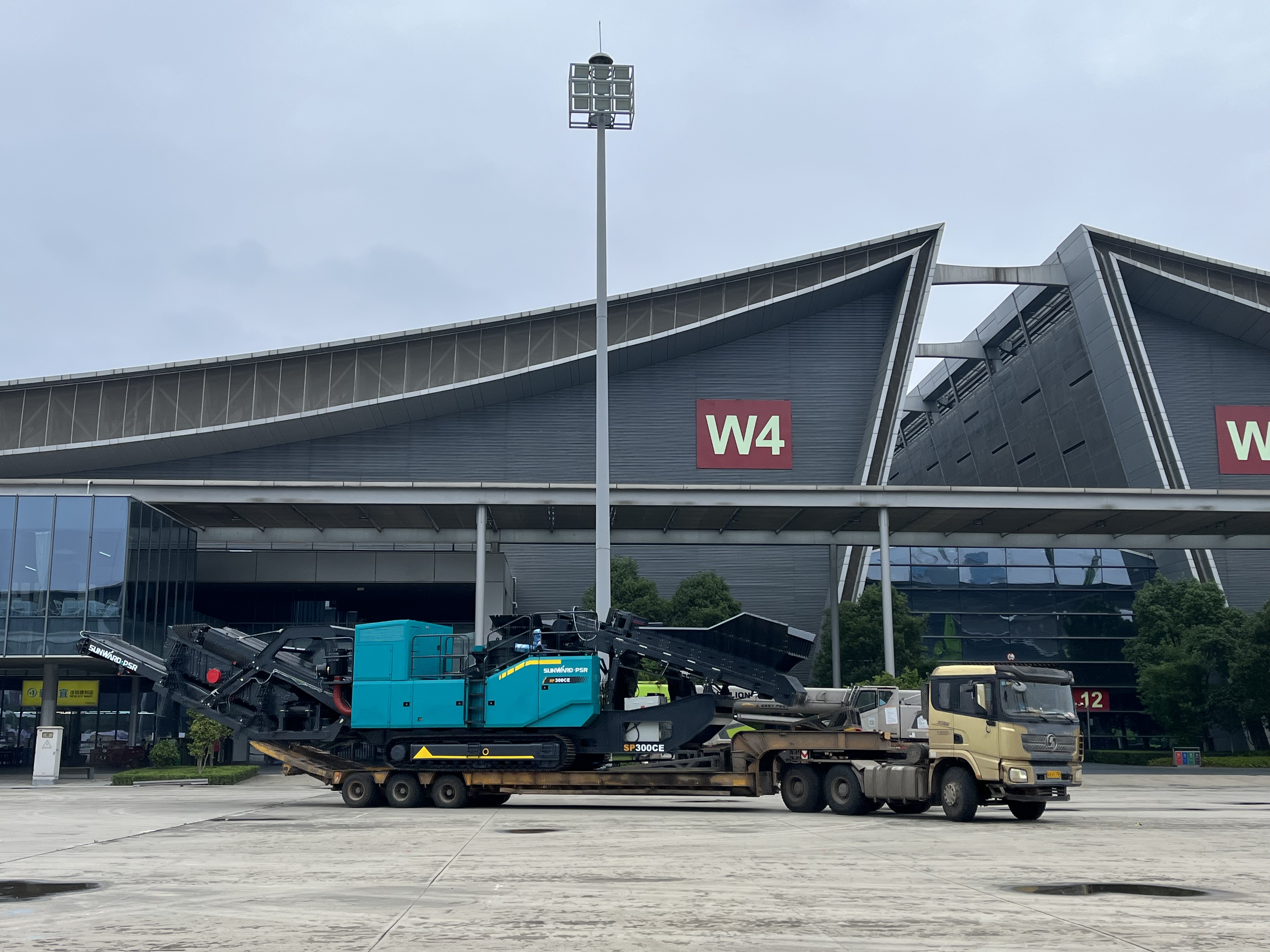 2023 CICEE | 进场布展！倒计时3天，，，恒峰g22智能亮点剧透来了