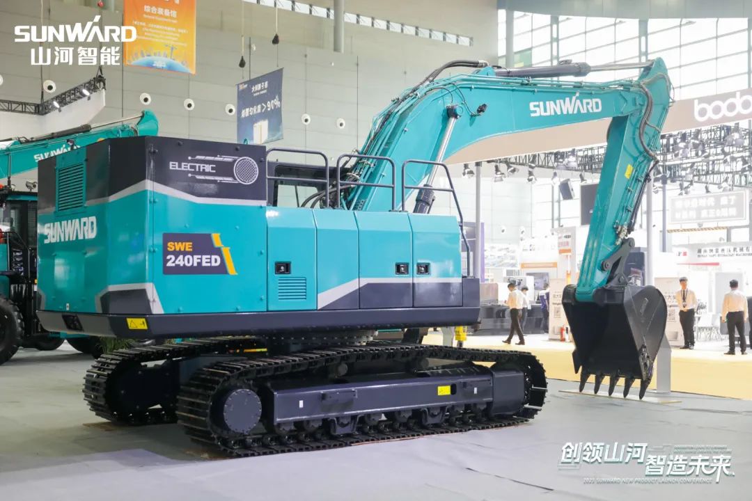 2023 CICEE | 恒峰g22智能亮相2023长沙国际工程机械展！智能化、电动化产品站C位