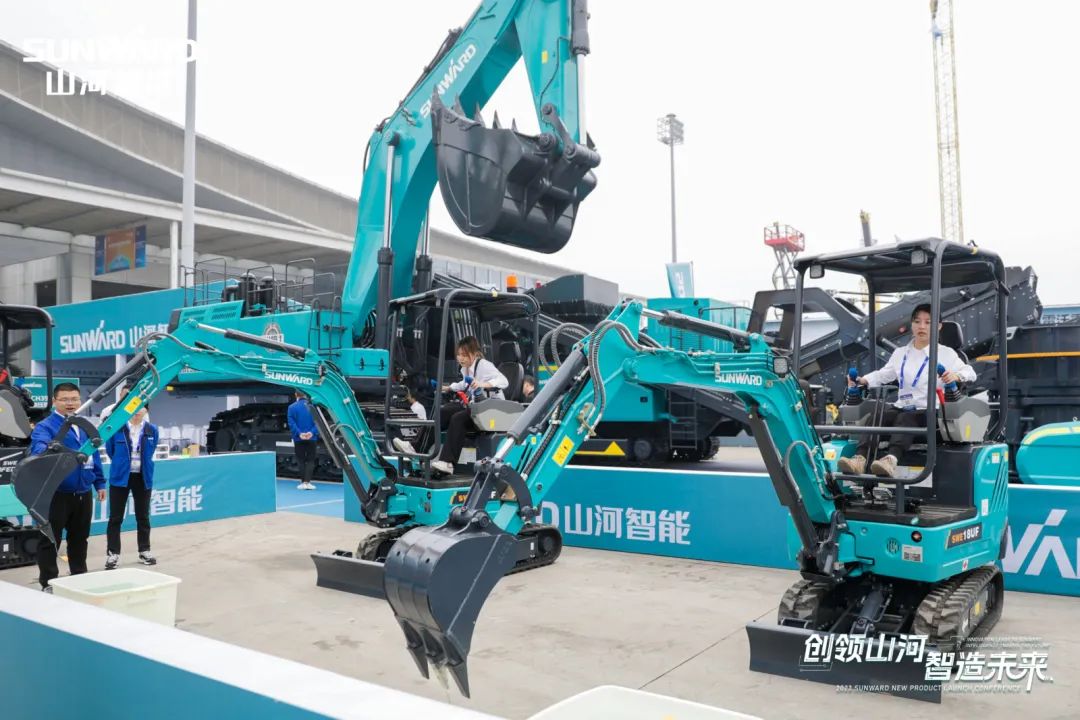2023 CICEE | 恒峰g22智能亮相2023长沙国际工程机械展！智能化、电动化产品站C位