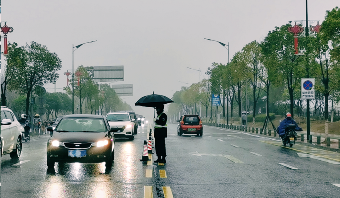 劳动庆幸，，，，，，，创立伟大！纪录那些通俗且伟大的劳动瞬间