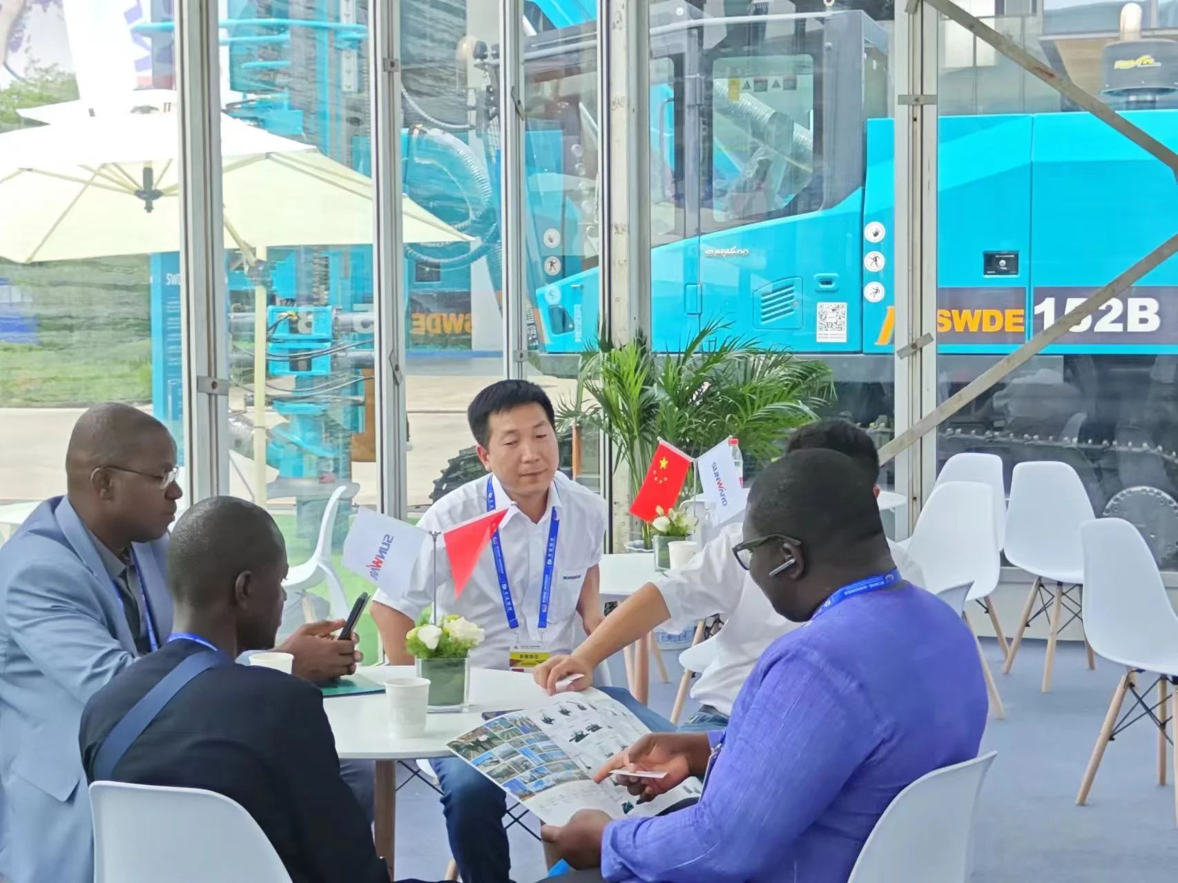 逐梦非洲，，，，，携手偕行！恒峰g22智能亮相第三届中非经贸展览会